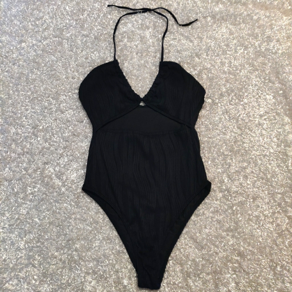 Women's Black One Piece Swimsuit High Waisted Cutout Size Large NWOT